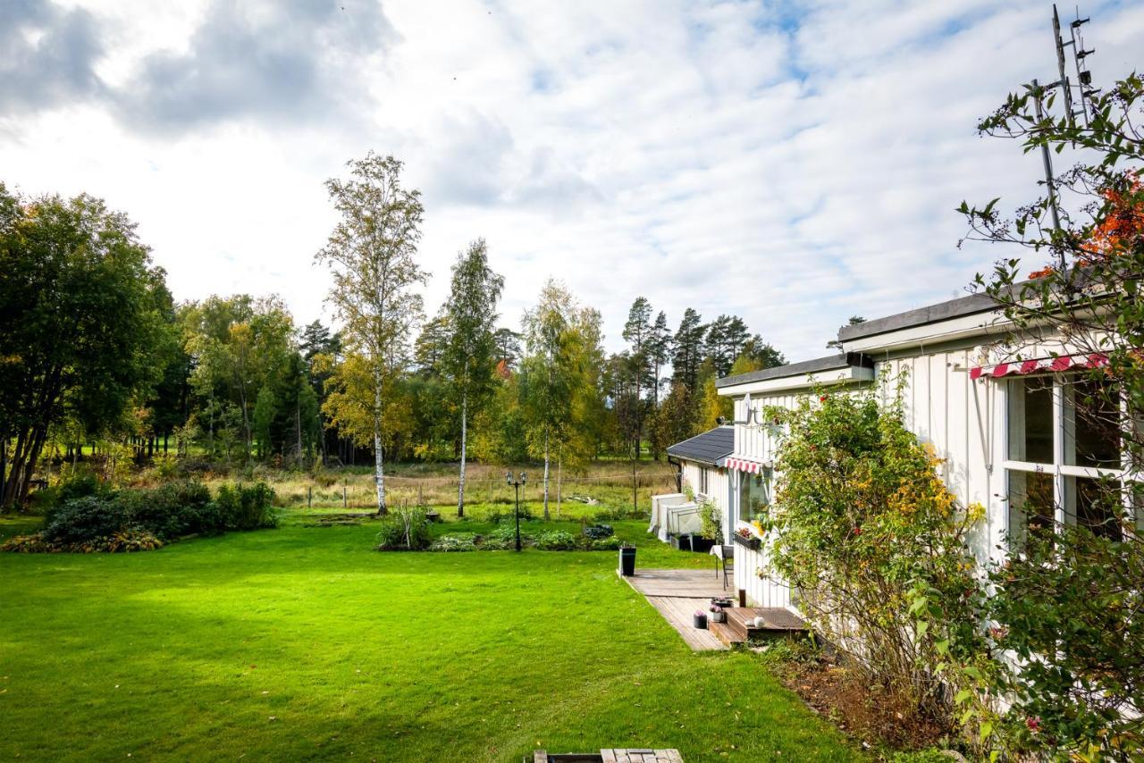 Theo & Lilis Countryside Apartment Örebro Exteriér fotografie
